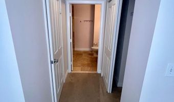 1205 N GARFIELD St #305, Arlington, VA 22201