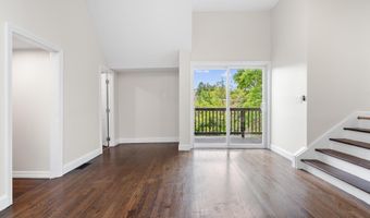 23 Dominican Rd, Branford, CT 06405