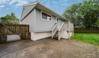 5135 Fairlane Rd, Columbus, OH 43207