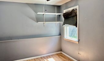 21 Oven Rock Rd, Bethel, CT 06801