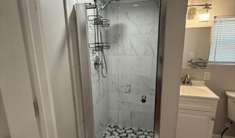 408 16th Ave 5, Belmar, NJ 07719