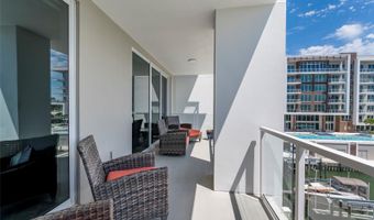 920 N OSCEOLA Ave 403, Clearwater, FL 33755