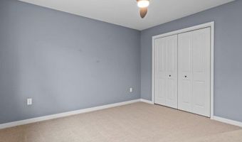 114 Cherry Ln, Riverside, IA 52327