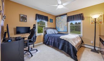 5 Smith Pl, Cheshire, CT 06410