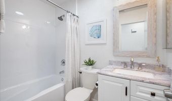 255 Oleander Dr, Oceanside, CA 92057