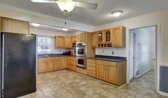 12704 HOVEN Ln, Bowie, MD 20716