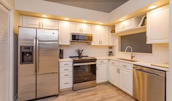 617 RED OAK Cir 121, Altamonte Springs, FL 32701