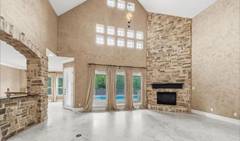 129 Acorn Ln, Aledo, TX 76008