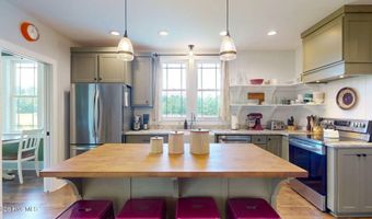 708 N Sunset St, Atkinson, NC 28421