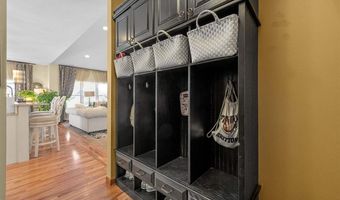3352 Southridge Dr, Amana, IA 52203