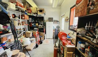 14 S Illinois St, Aberdeen, SD 57401