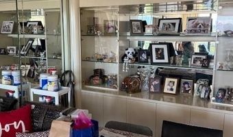 3701 N Country Club Dr 706, Aventura, FL 33180