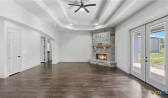 731 County Road 356, Adkins, TX 78101