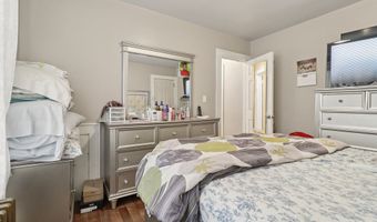 30 Dover St, Bridgeport, CT 06610
