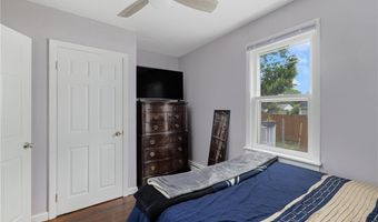 100 Pine Grove St, East Providence, RI 02916