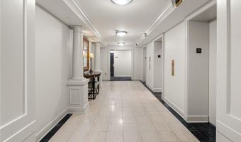 2870 Pharr Court S NW 2602, Atlanta, GA 30305