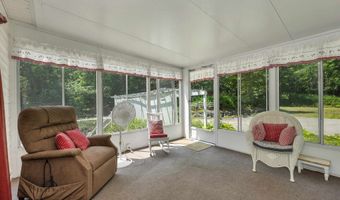 495 Halls Hill Rd, Alton, NH 03809