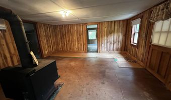351 Owl St, Campton, NH 03223