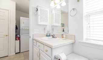 344 PINE CONE Dr, Berlin, MD 21811