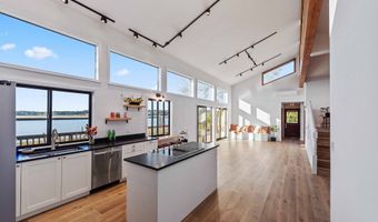 57555 PARKERSBURG Rd, Bandon, OR 97411