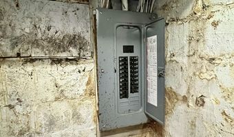 149 N 6th Ave, Beech Grove, IN 46107