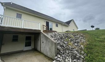 6 County Road 70 E, Bloomfield, IN 47424