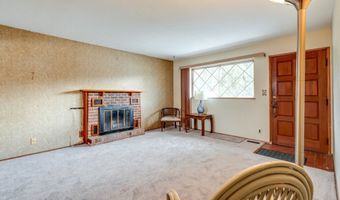 684 Sherwood Dr, Aurora, OH 44202