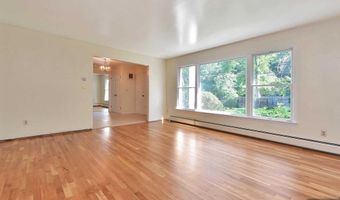 946 Closter Dock Rd, Alpine, NJ 07620