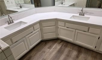 19345 Oneida Rd, Apple Valley, CA 92307