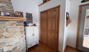 12 Lake Dr, Chesterfield, NH 03462