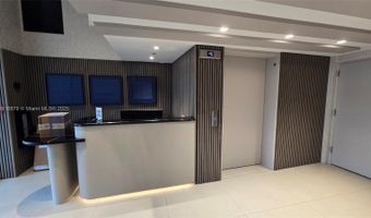 9261 E Bay Harbor Dr 402, Bay Harbor Islands, FL 33154