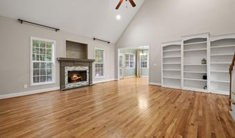 833 LILLIAN Ln, Anniston, AL 36207