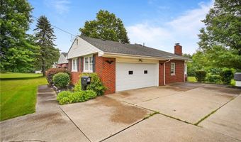 136 N Chillicothe Rd, Aurora, OH 44202