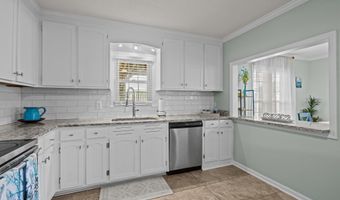 223 Hoffman Beach Rd, Salter Path, NC 28512