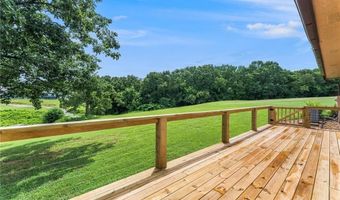 2 Walter Dr, Bella Vista, AR 72714