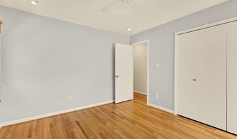 8407 GEORGIAN Way, Annandale, VA 22003