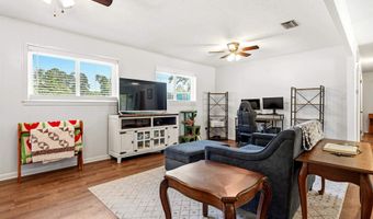 4040 Pine St, Arkadelphia, AR 71923