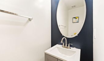 21071 MOSSY GLEN Ter, Ashburn, VA 20147