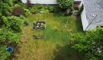 2069 North Ave, Burlington, VT 05408