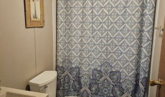 136 Hickory Hl, Anniston, AL 36206