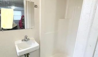 36 Dewey St, Ashland, OR 97520