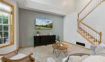 15382 Founders Ln 804, Apple Valley, MN 55124