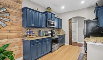 1085 Mountain Side Cv, Alexander, AR 72002