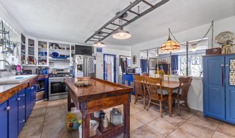 252 Meadowhill Rd, Manchester, ME 04351