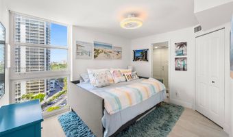 20515 E Country Club Dr 1547, Aventura, FL 33180