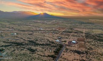 48424 N 520th Ave, Aguila, AZ 85320