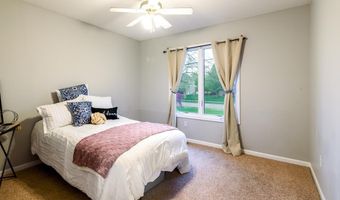 5406 Bear Creek Pass, Auburn, IN 46706