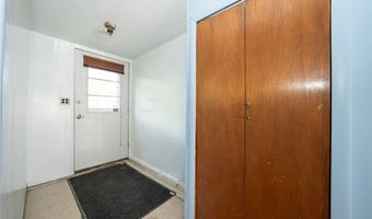 368 Grover Cleveland Hwy, Amherst, NY 14226
