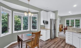 7480 Majestic Woods Dr, Argentine, MI 48451