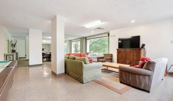 4141 N HENDERSON Rd 805, Arlington, VA 22203